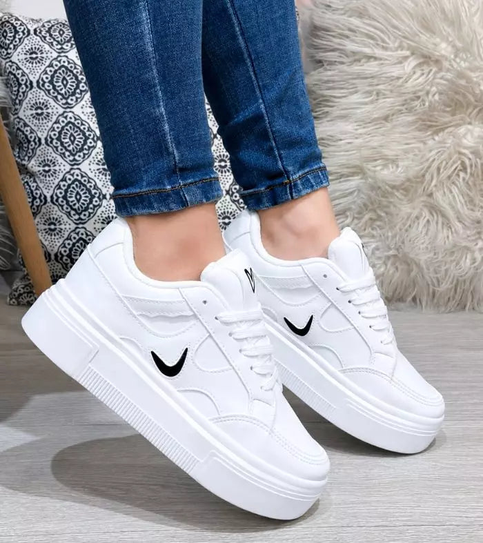 Tenis Mujer Suela Alta